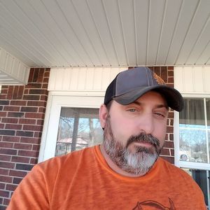 Meet your Posher, Kenneth